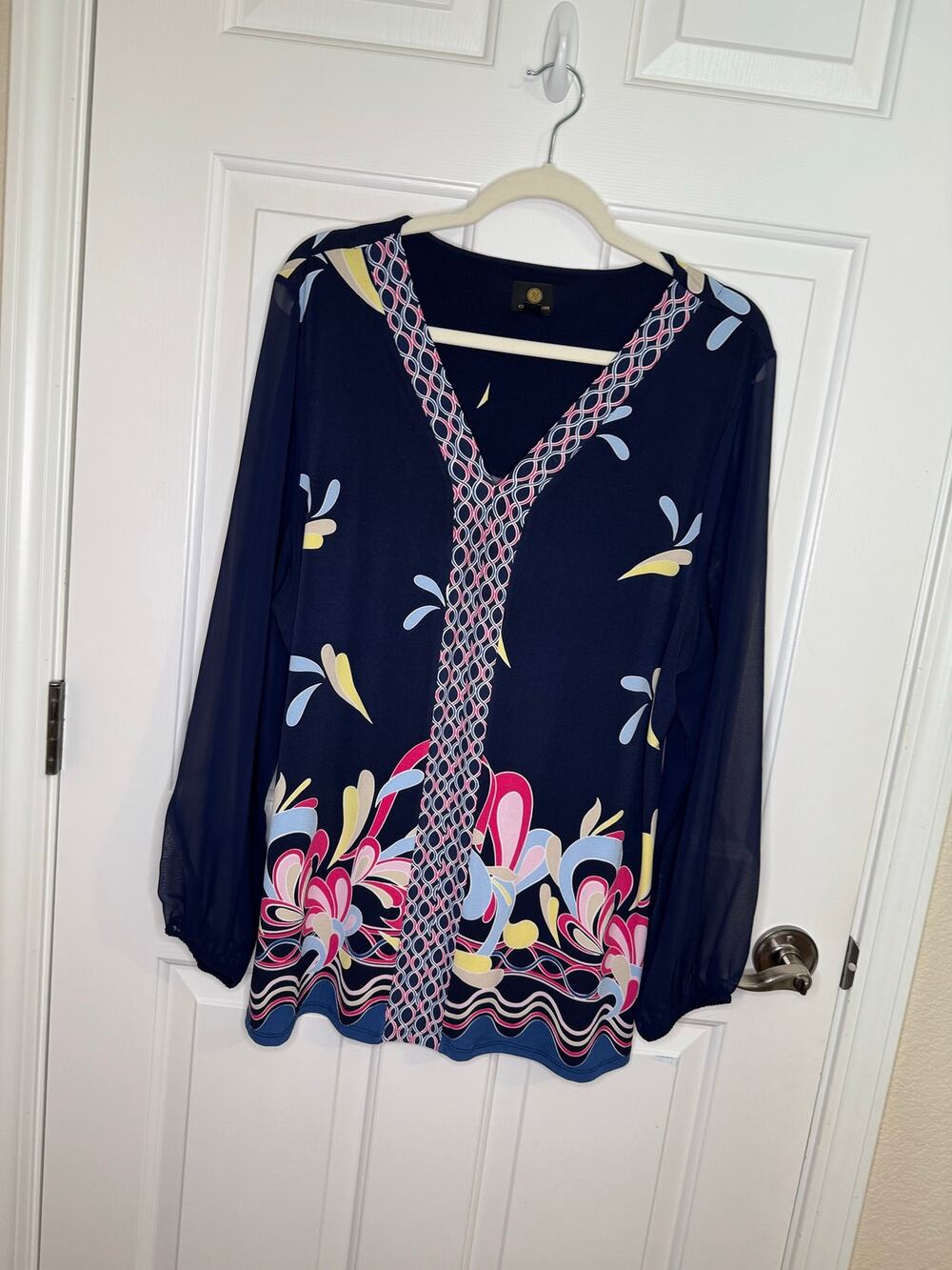 JM Collection Border Print Sheer Sleeve Blue Pink Yellow V-neck Blouse Plus XXL - Picture 1 of 7